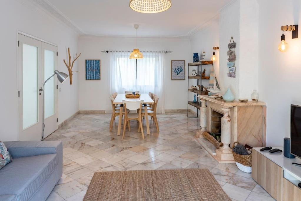Vita Portucale ! Nook Beach Apartments Costa de Caparica Eksteriør bilde